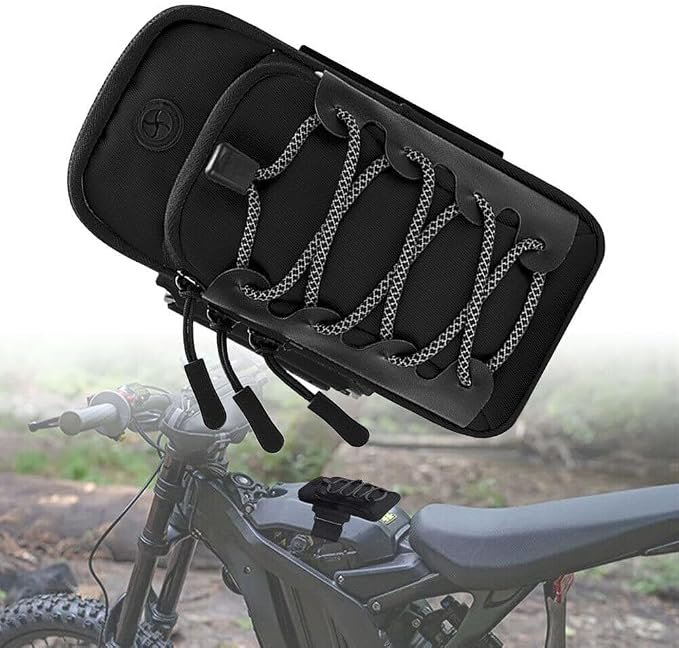 handlebar bag in action